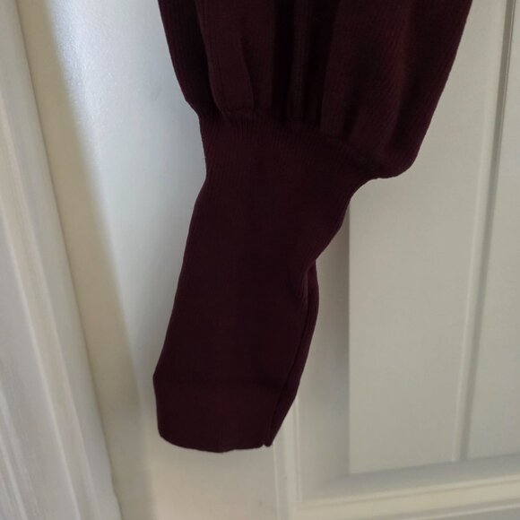 Cranberry long sleeve sweater - Picture 4 of 4